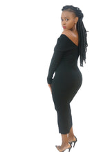 Load image into Gallery viewer, Simply Chic Dress
